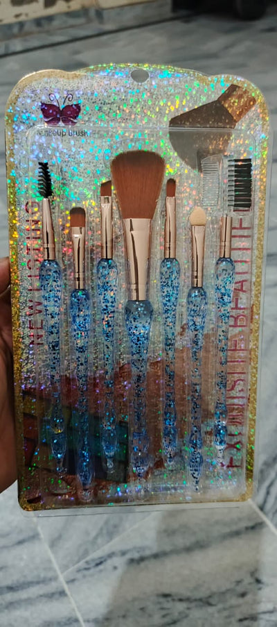 MAKEUP BRUSH SET